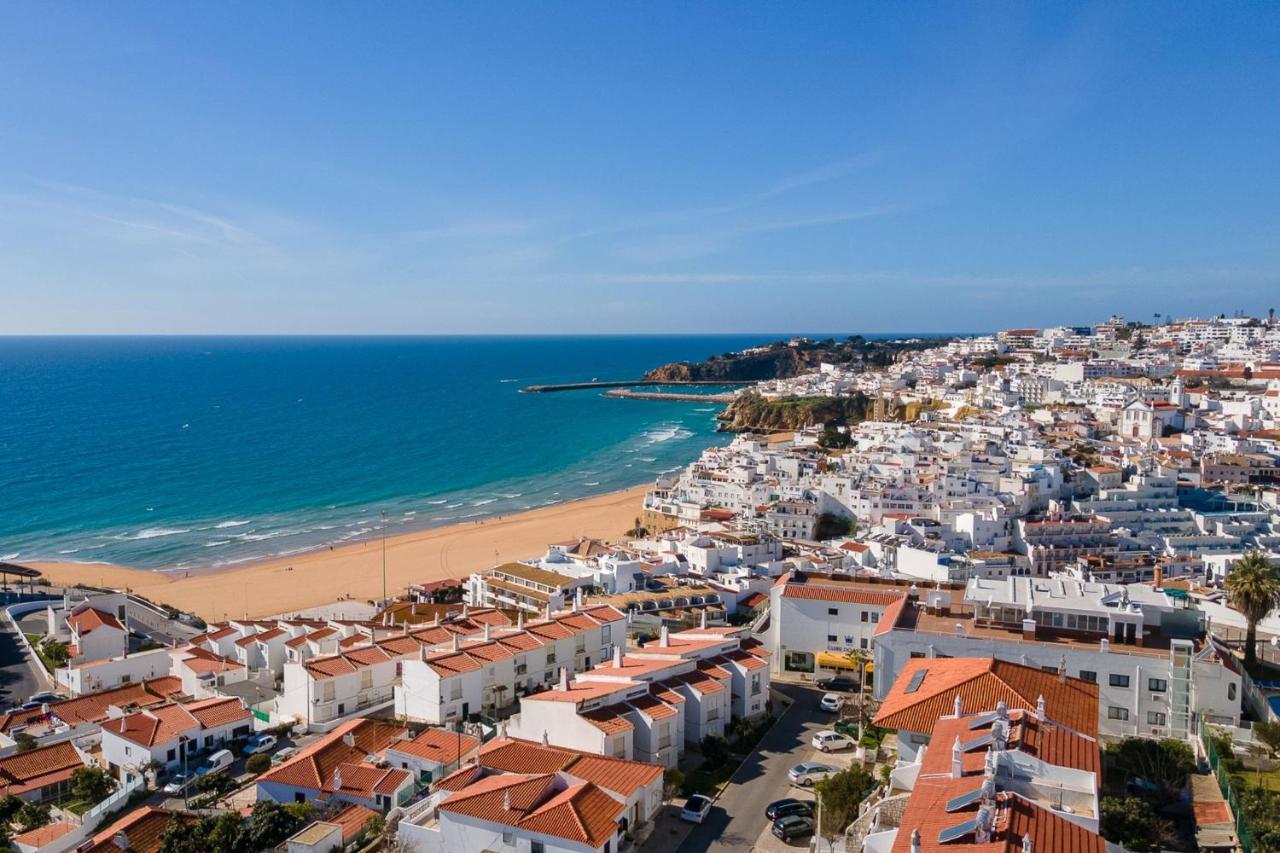 Typical T2 In Albufeira W/ Balcony By Lovelystay Zewnętrze zdjęcie